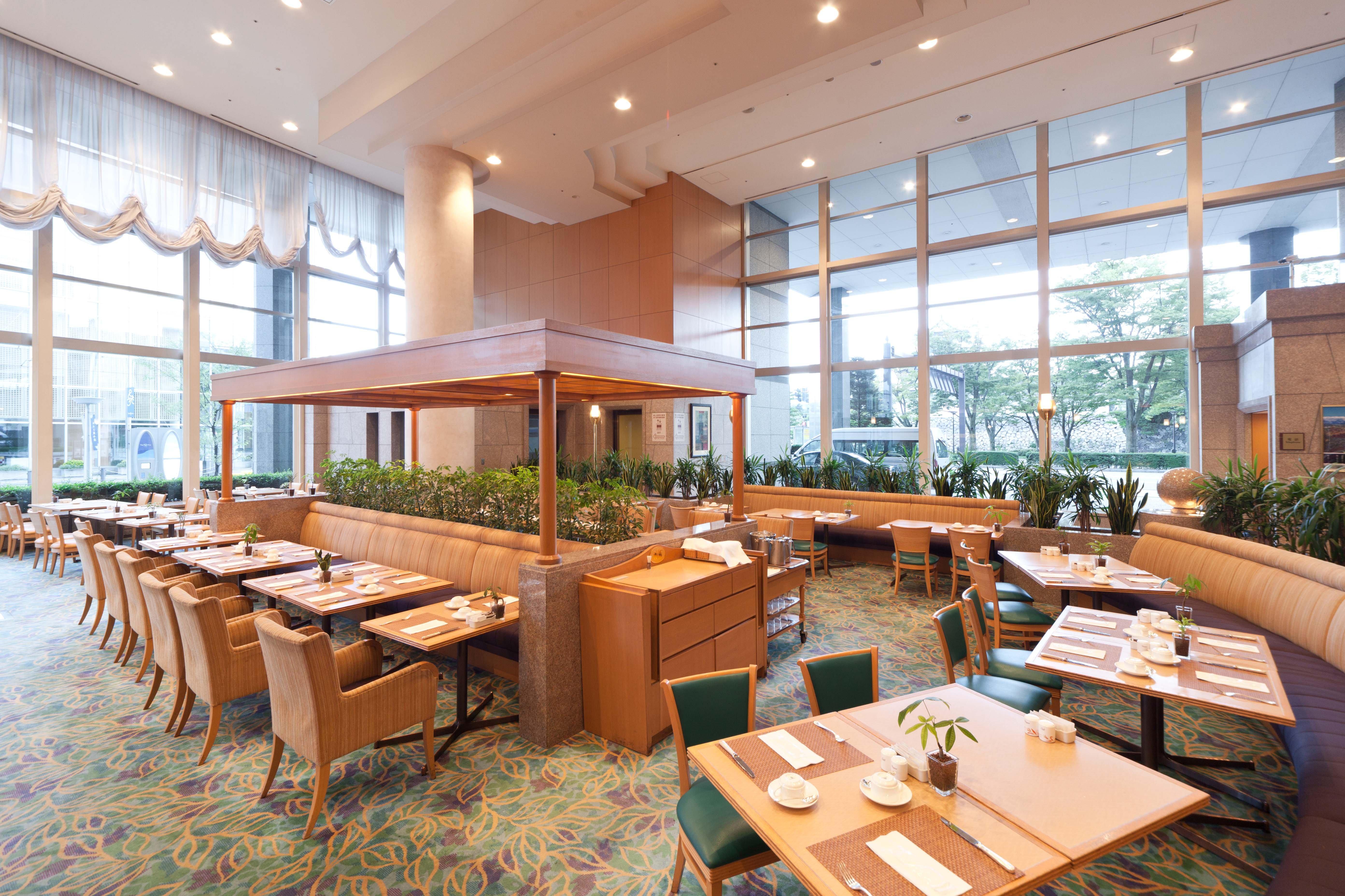ANA Crowne Plaza Toyama, an IHG Hotel Eksteriør billede