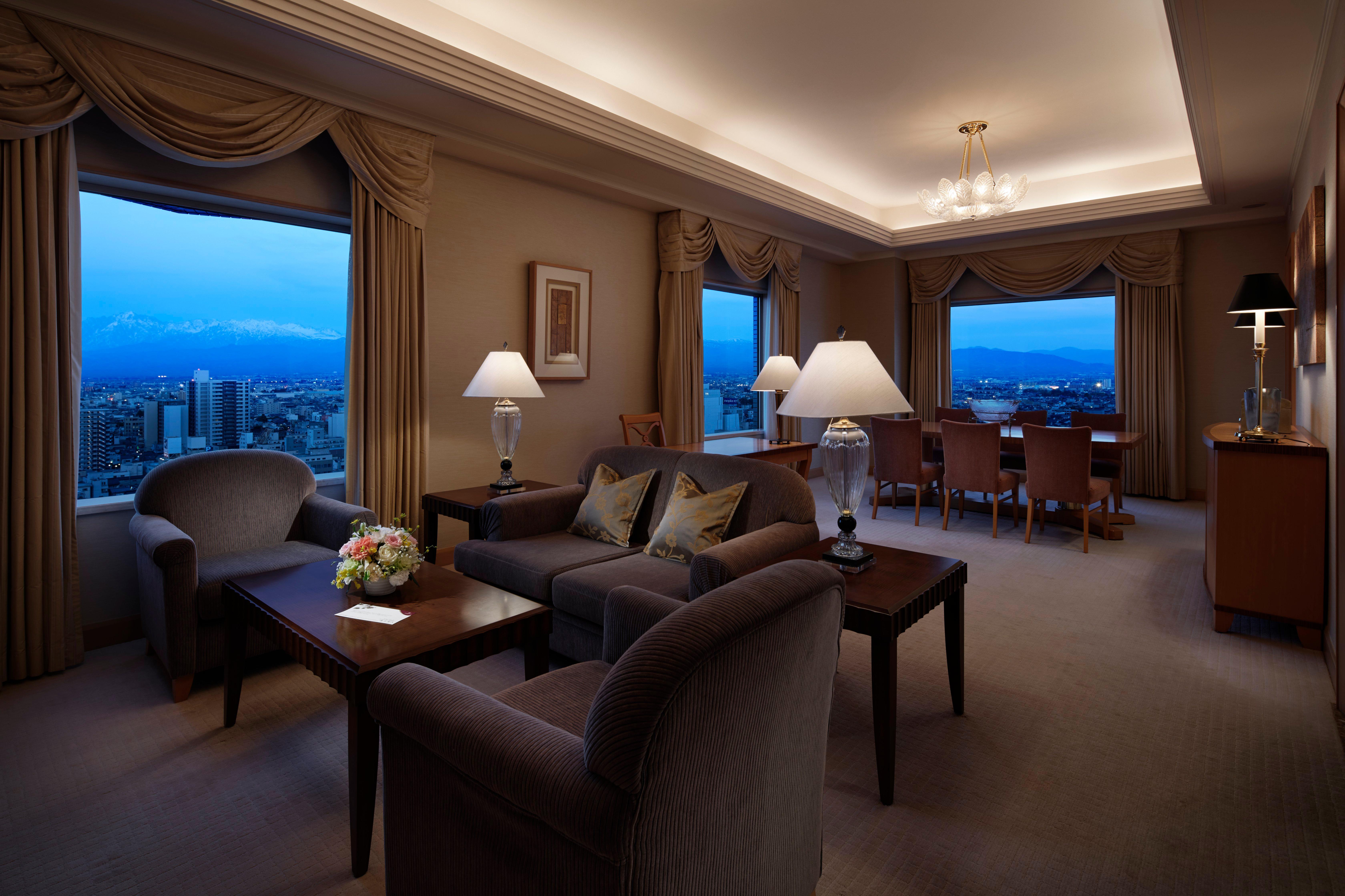 ANA Crowne Plaza Toyama, an IHG Hotel Eksteriør billede