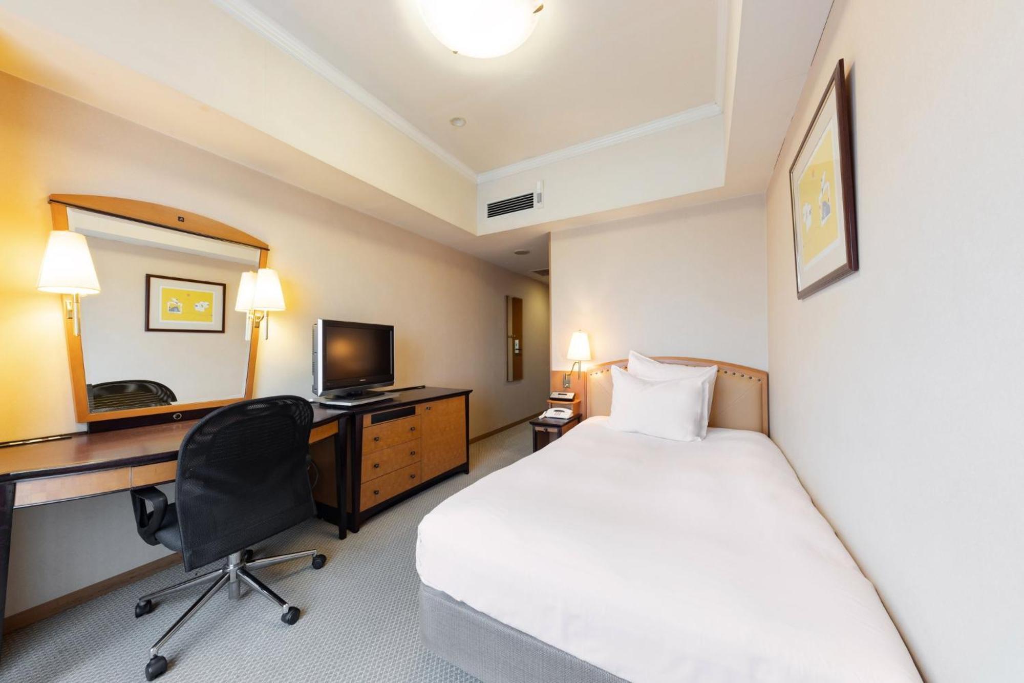 ANA Crowne Plaza Toyama, an IHG Hotel Eksteriør billede